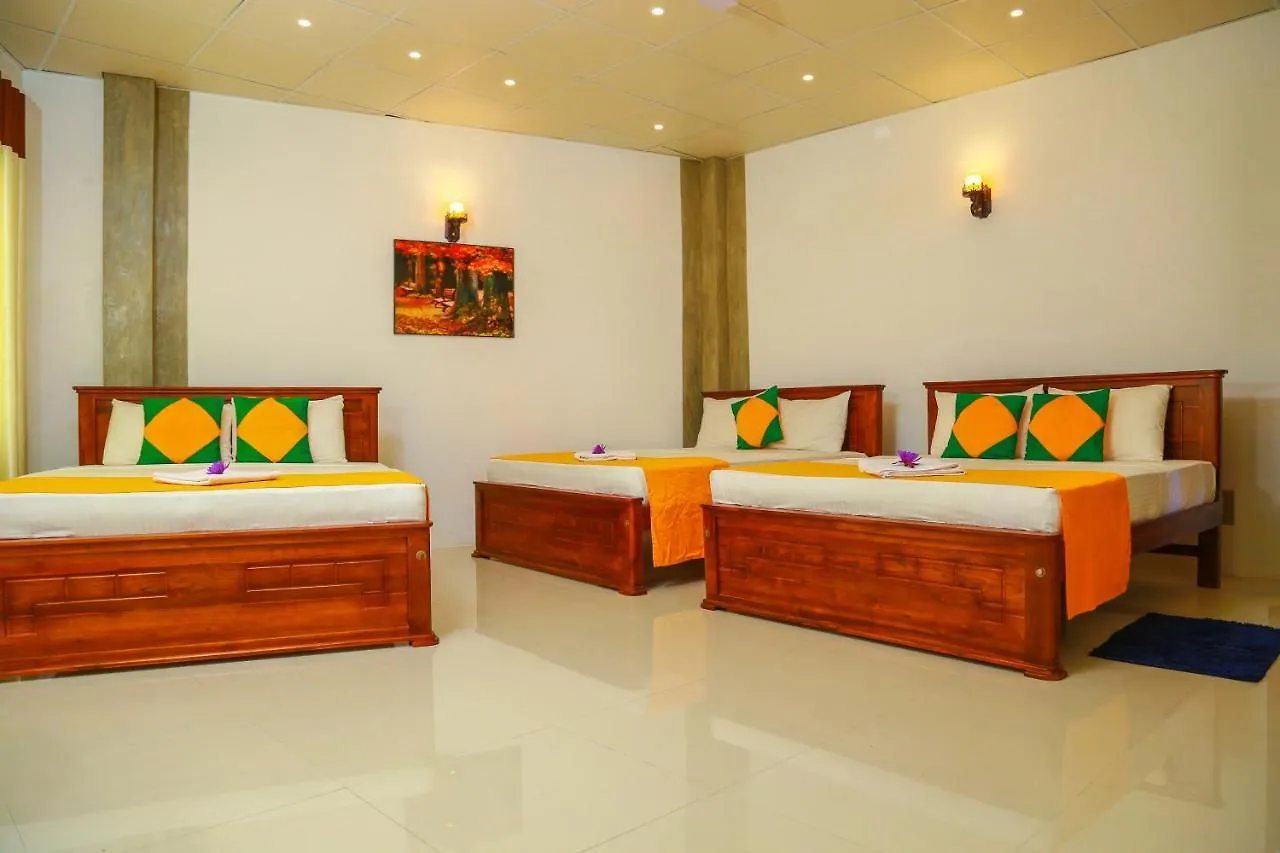 Elegance Range Resort Kandy 3*,